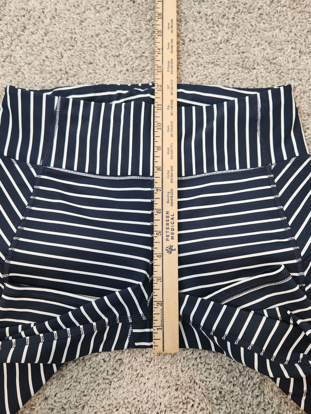 Athleta Powerlift Tight Size Medium - Picture 6 of 7